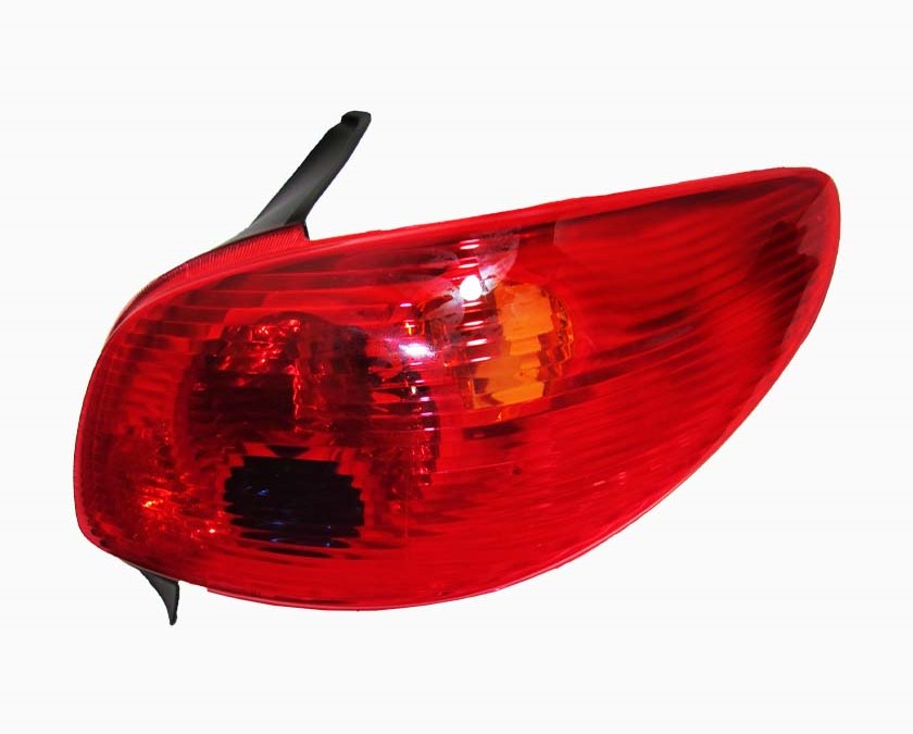 چراغ عقب (خطر) پژو 206 صندوقدار برند فن آوران سمت راست